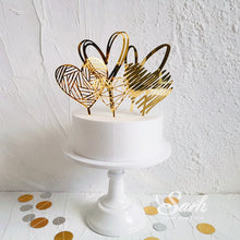 Load image into Gallery viewer, Acrylic Heart Cake Topper