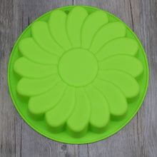 Load image into Gallery viewer, Cake Decoration Conch Starfish Silicone Mold